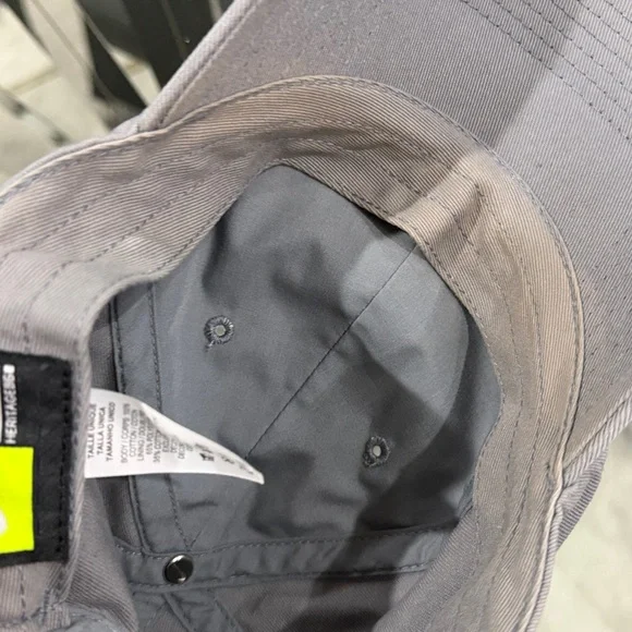 Nike Light Gray Cap with White Logo - Picture 7 of 7